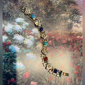 Stunning Vintage Slide Charm 💚💛 Bracelet Stones Gold Pearls 💙💛